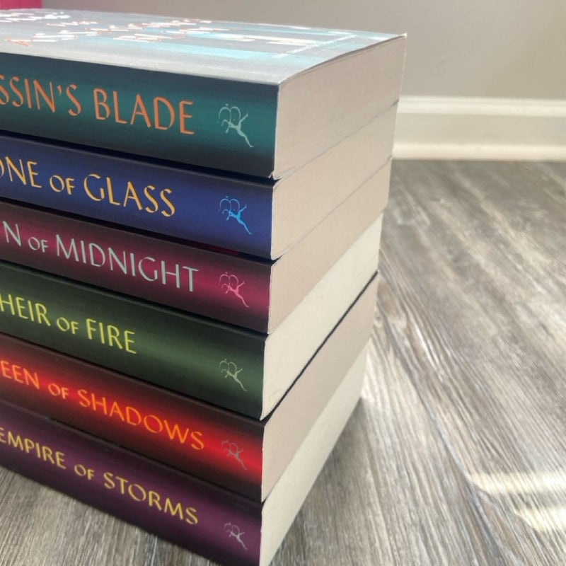 Throne of Glass Paperback Set