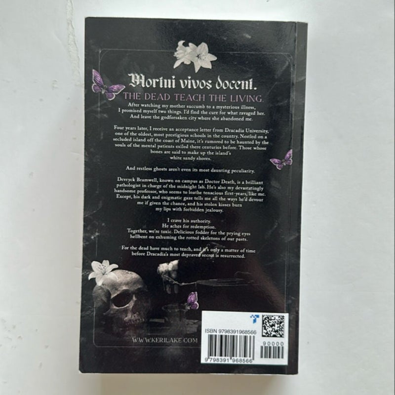 Nocticadia: a Dark Academia Gothic Romance