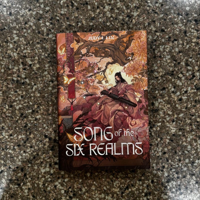 Song of the six realms owl crate special edition