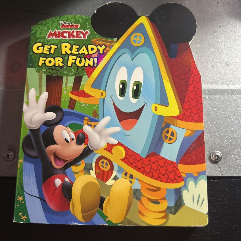 Mickey Mouse Funhouse: Get Ready for Fun!