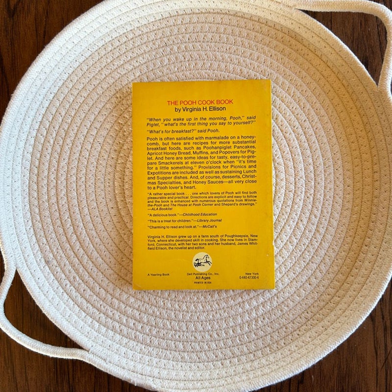 The winnie the pooh cookbook by virginia ellison paperback pangobooks