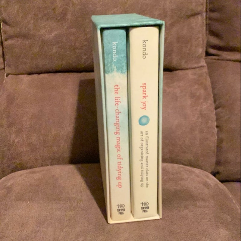 Tidying up with Marie Kondo: the Book Collection