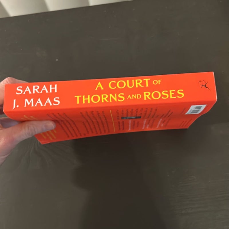 A Court of Thorns and Roses