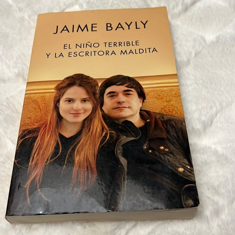 El niño Terrible y la Escritora Maldita / the Terrible Boy and the Damned Author