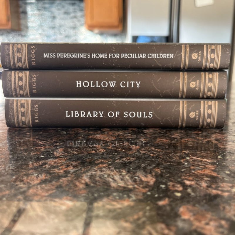 Miss Peregrine’s Home For Peculiar Children / Hallow City / Library Of Souls
