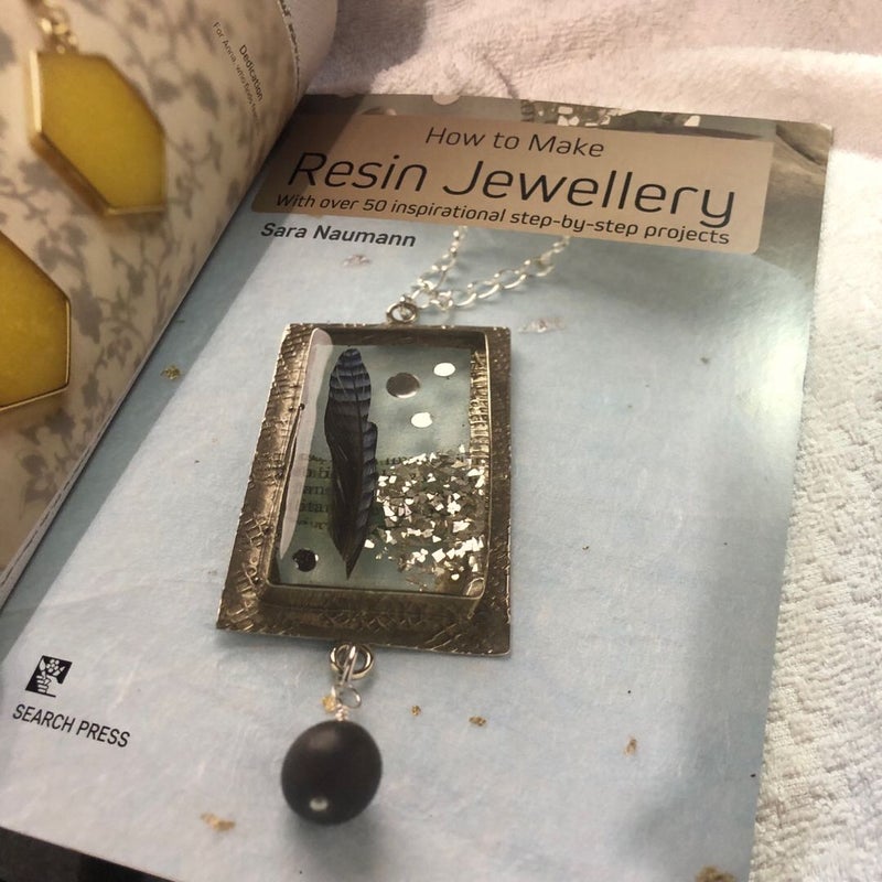 How to Make Resin Jewellery