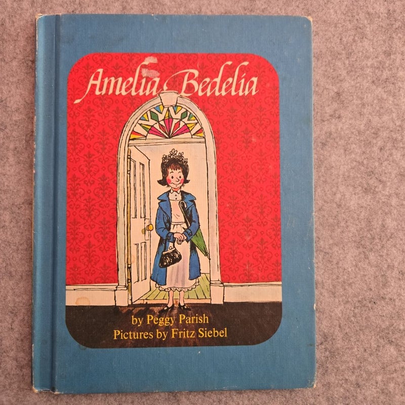 Amelia Bedlia Bundle 2 books!