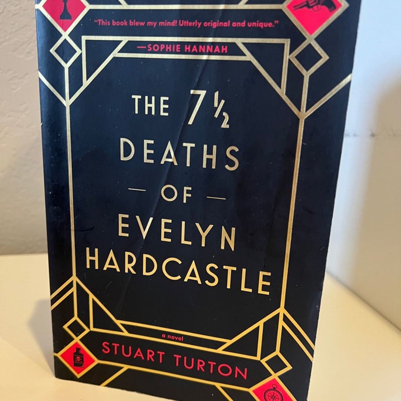 The 7½ Deaths of Evelyn Hardcastle