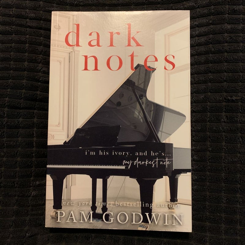 Dark Notes *hello lovely box edition* 