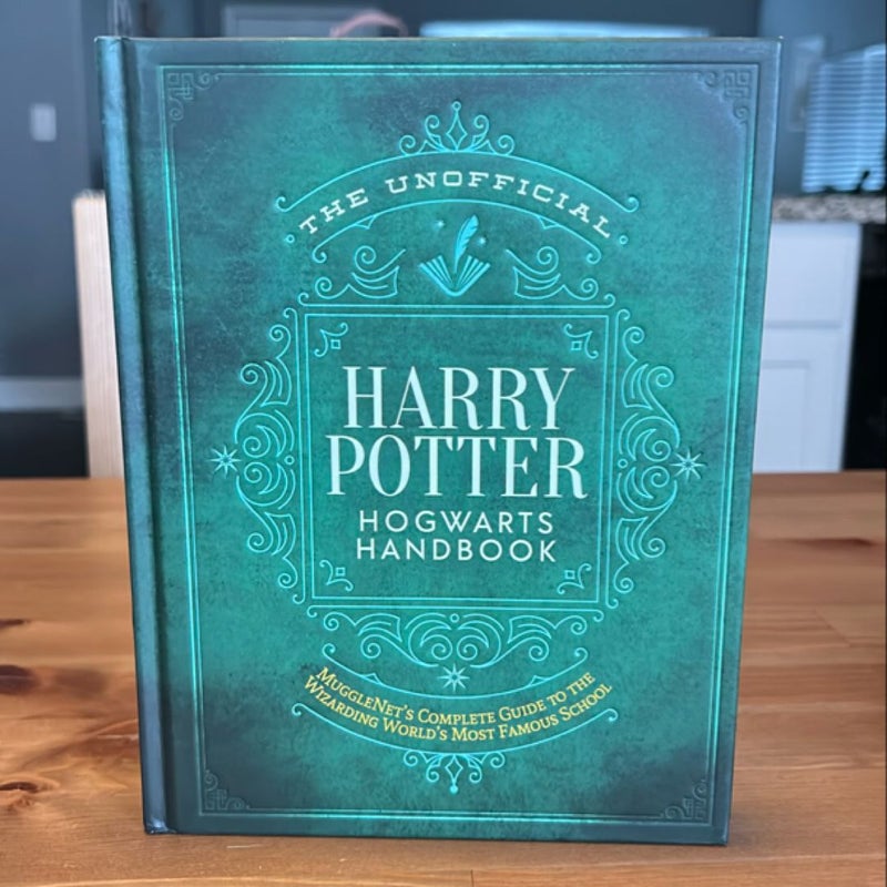 The Unofficial Harry Potter Hogwarts Handbook