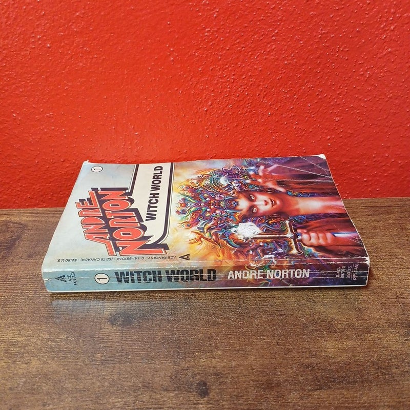 WITCH WORLD Vintage Fantasy Paperback Book Ace 1982