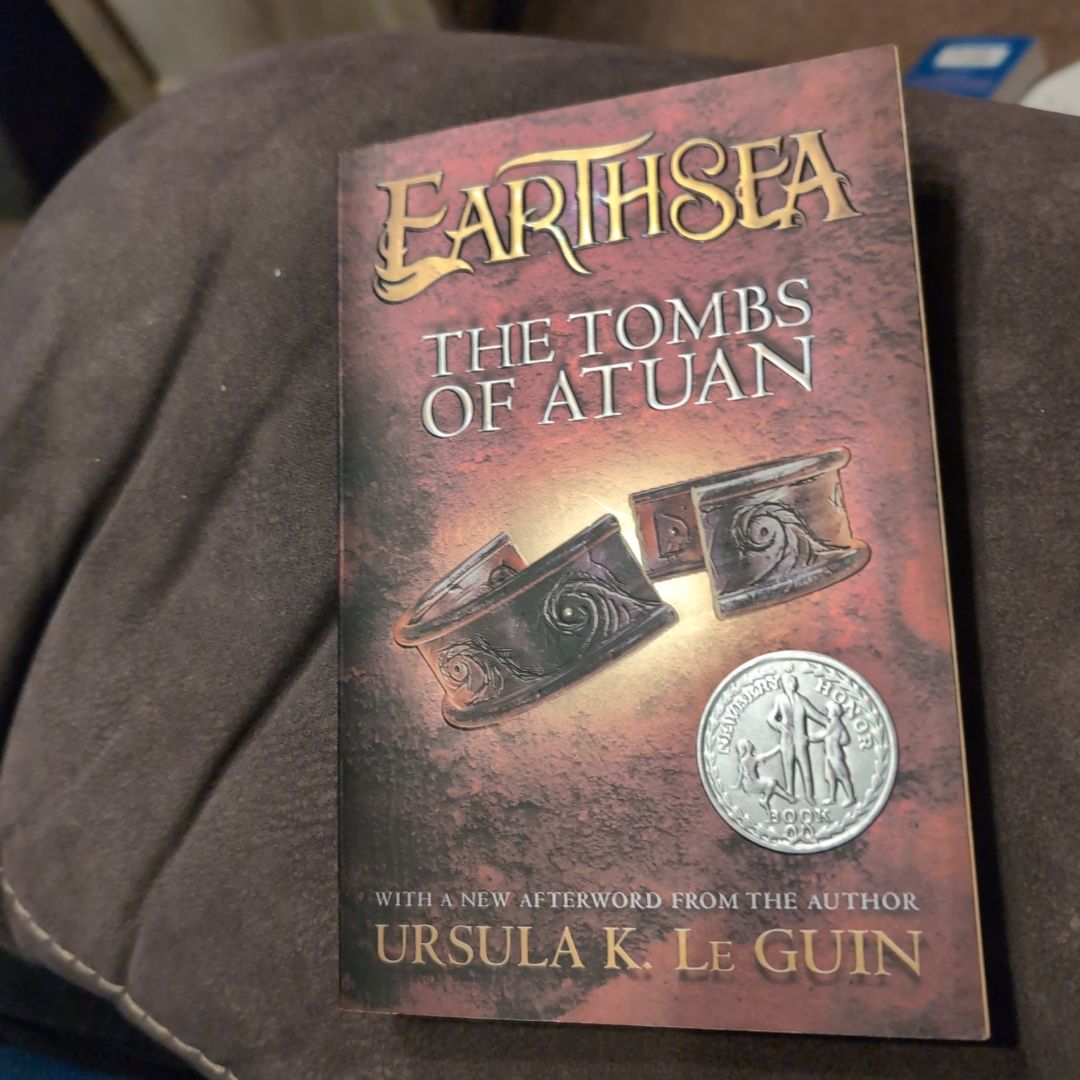 thumbnail image 2 of The Tombs Of Atuan (The Earthsea Cycle, Book 2) By Ursula K. Le Guin – Mass Market Paperback (1984, Acceptable Condition) 2 of 5