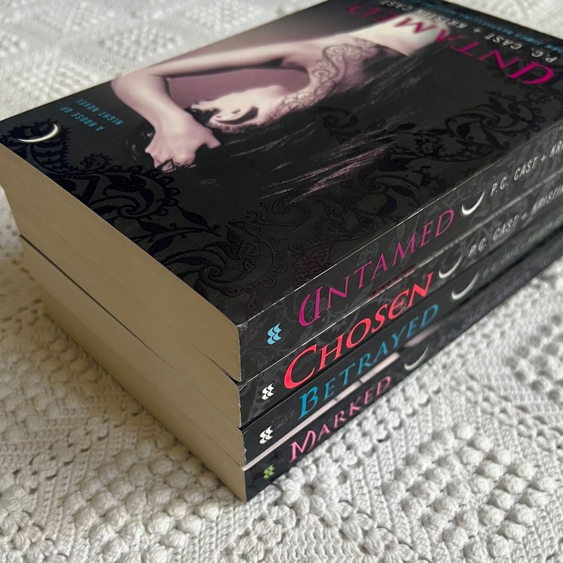 House of Night TP Boxed Set (books 1-4)