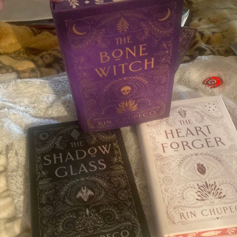 The Bone Witch series signed✨