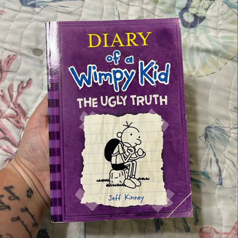 The Ugly Truth (Diary of a Wimpy Kid #5)