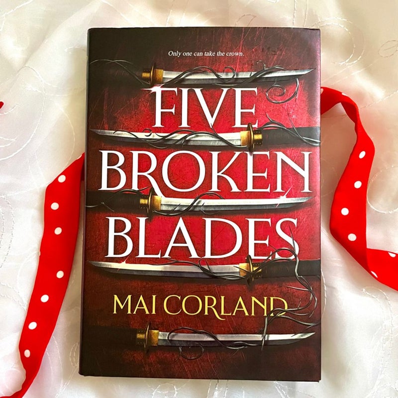 Five Broken Blades (Deluxe Limited Edition)