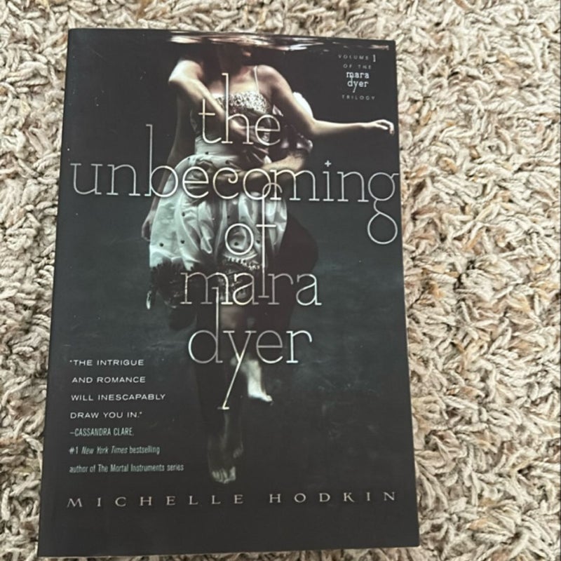 The Unbecoming of Mara Dyer