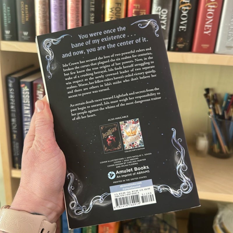 Nightbane (the Lightlark Saga Book 2)