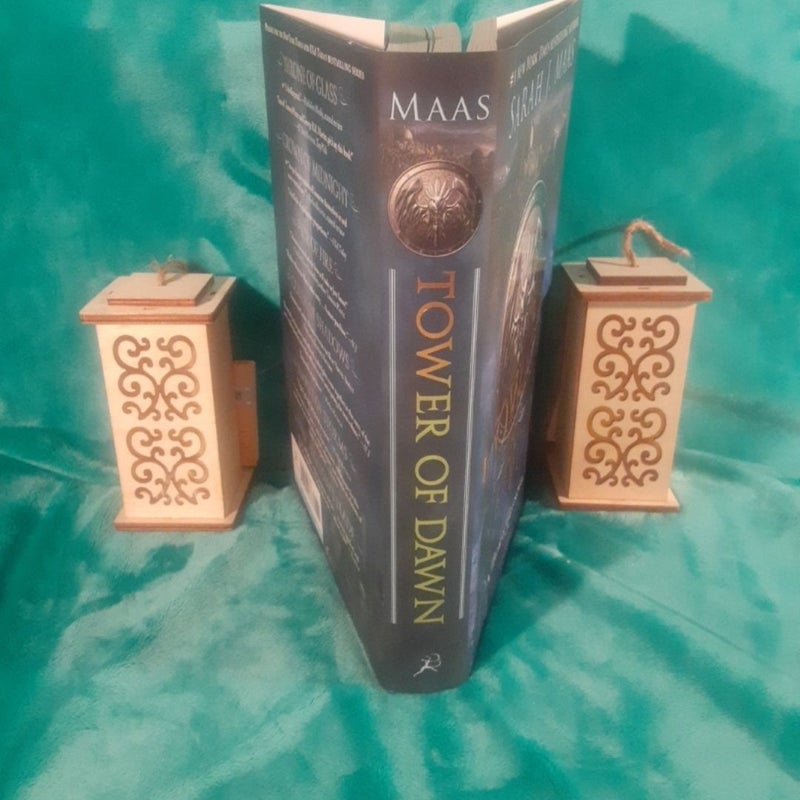 Tower Of Dawn Original Cover Target Exclusive Edition with endpaper art! Hardcover By Sarah J Maas! Book 6 of series