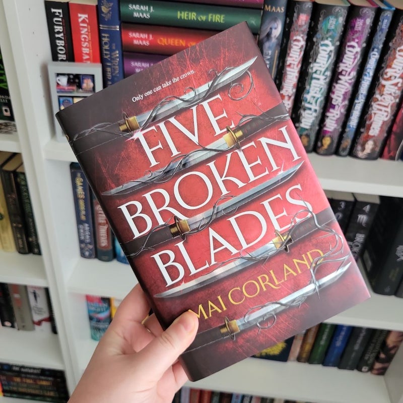 Five Broken Blades (Deluxe Limited Edition)