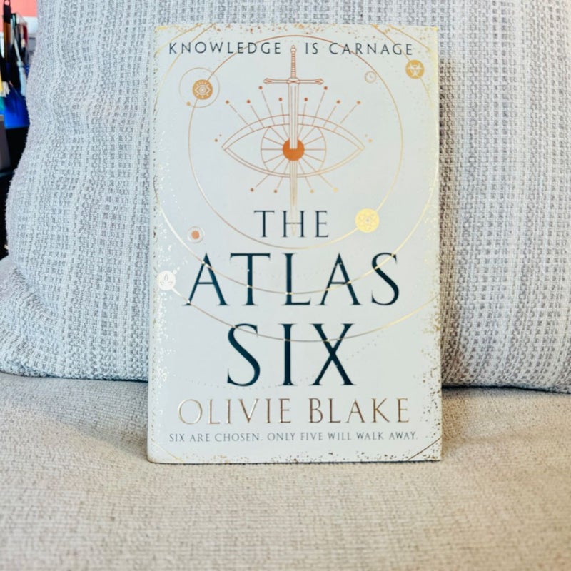 The Atlas Six: the Atlas Book 1 *FAIRYLOOT SE*