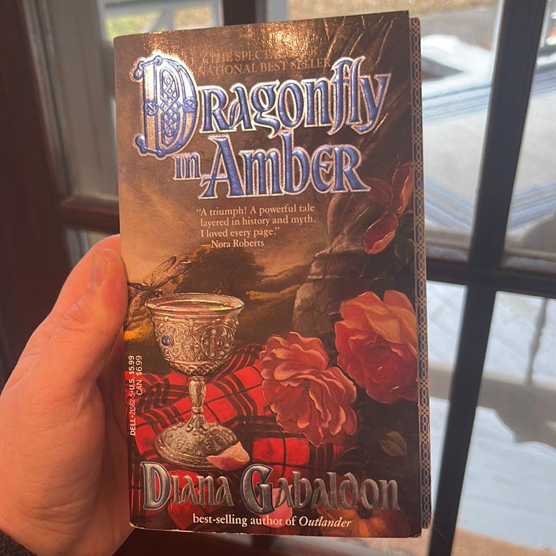 Dragonfly in Amber - 2nd Edition Printing - Stepback