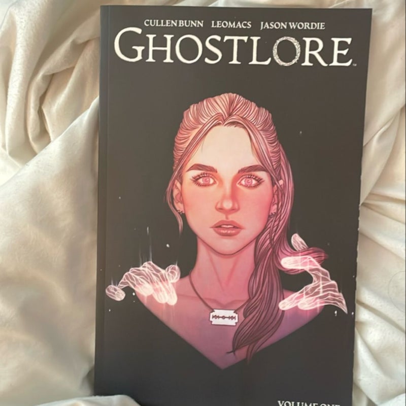 Ghostlore (Full Story)