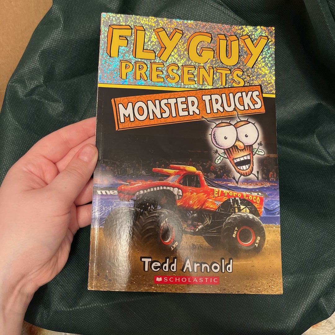 Fly Guy Presents: Monster Trucks (Scholastic Reader, Level 2