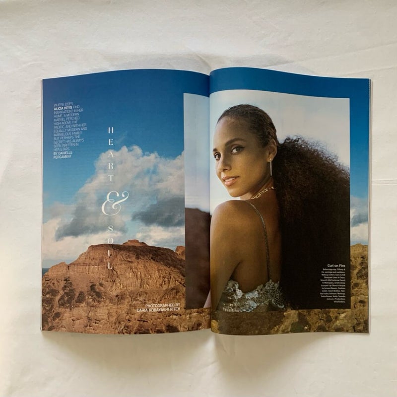 allure Alicia Keys “Skin In The Game” Issue April 2021 Magazine Plus Burberry Her Eau De Parfum Insert