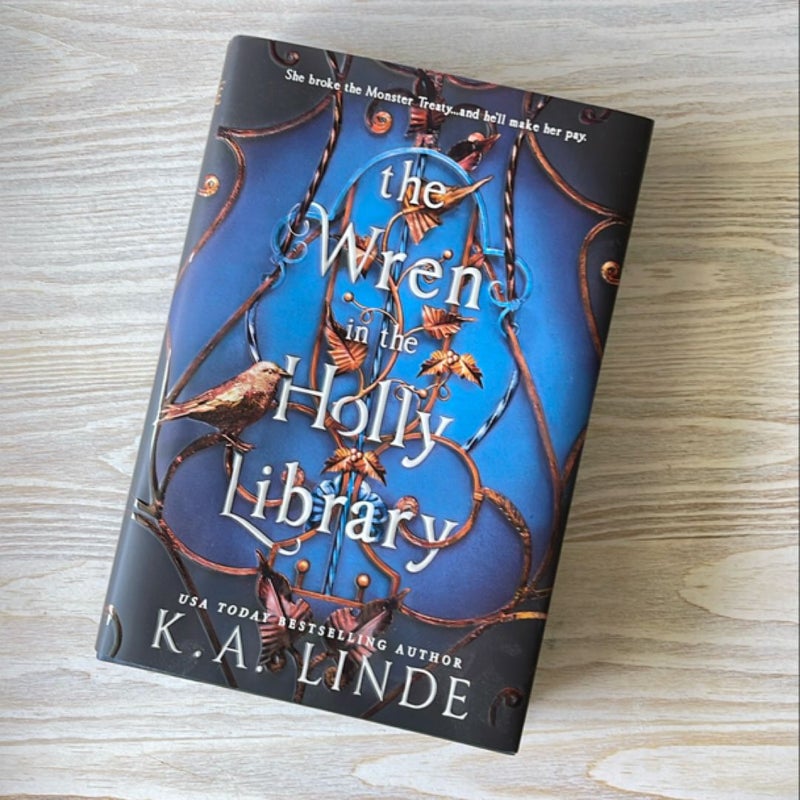 The Wren in the Holly Library (Deluxe Limited Edition)