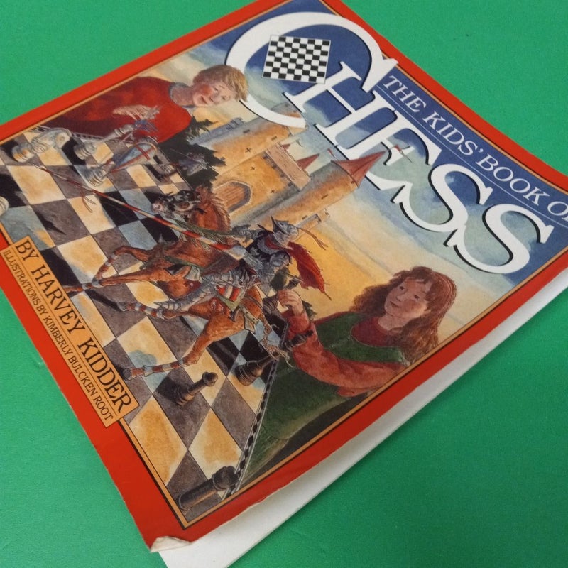 The Kids' Book of Chess and Chess Set