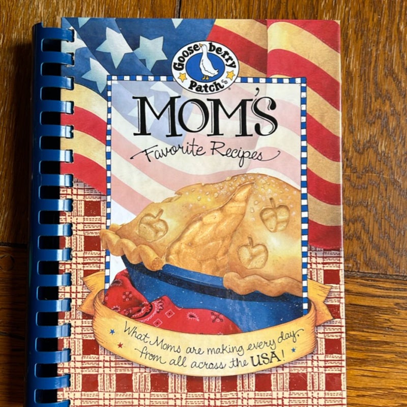 Mom's Favorite Recipes Cookbook