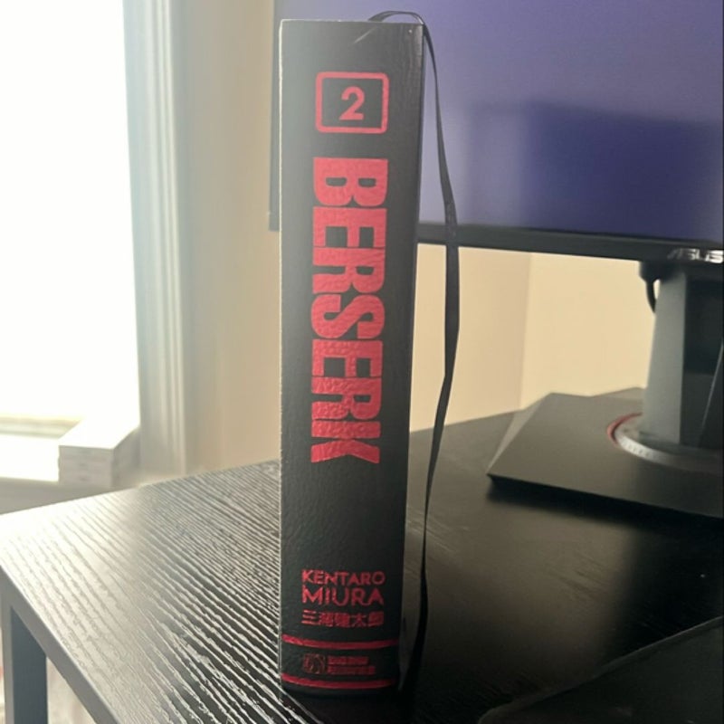 Berserk Deluxe Volume 2