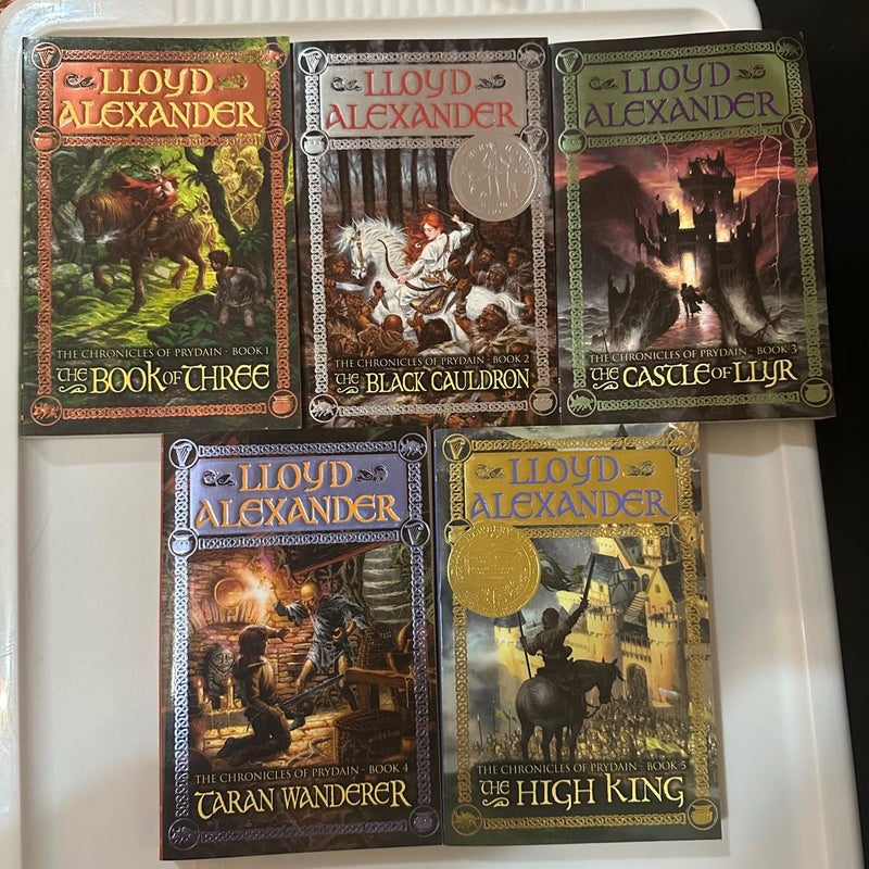 The Chronicles of Prydain Books 1-5