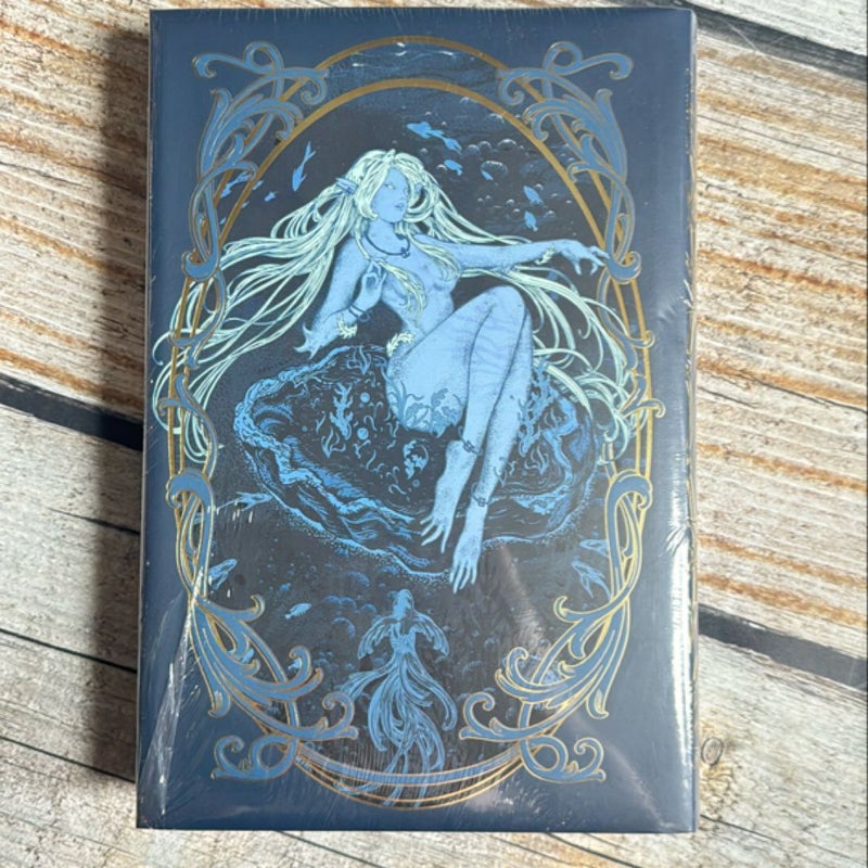 A Dark and Drowning Tide illumicrate special edition (in wrap) 