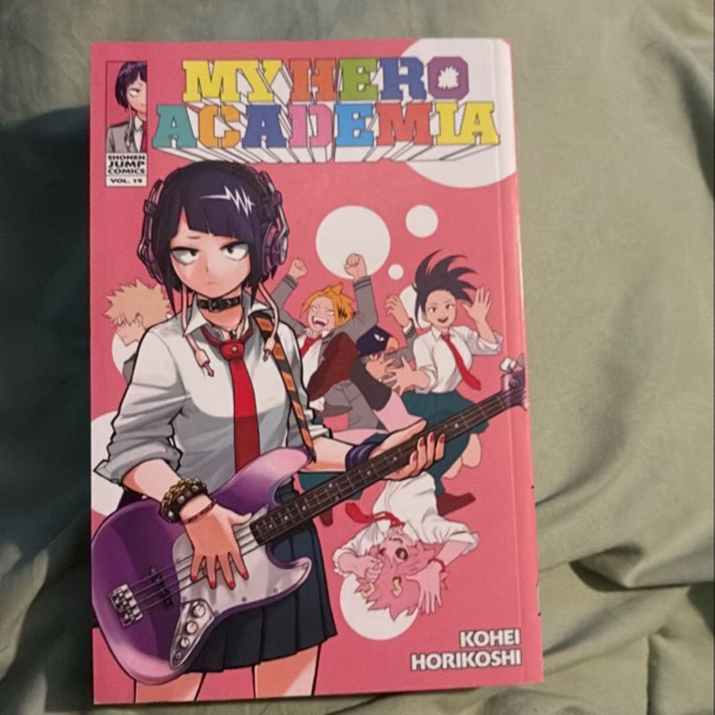 My Hero Academia, Vol. 19