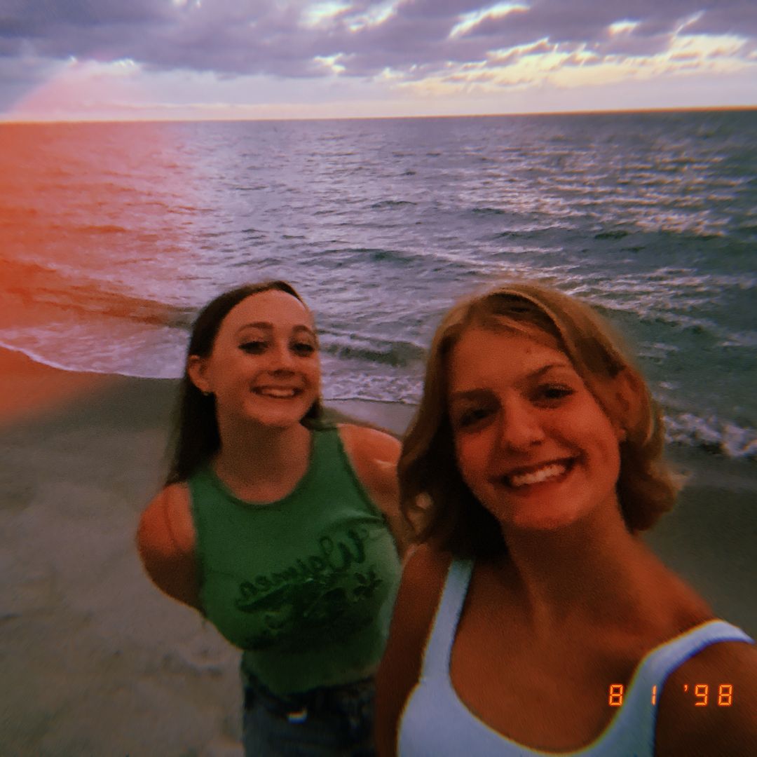 Bella Boos