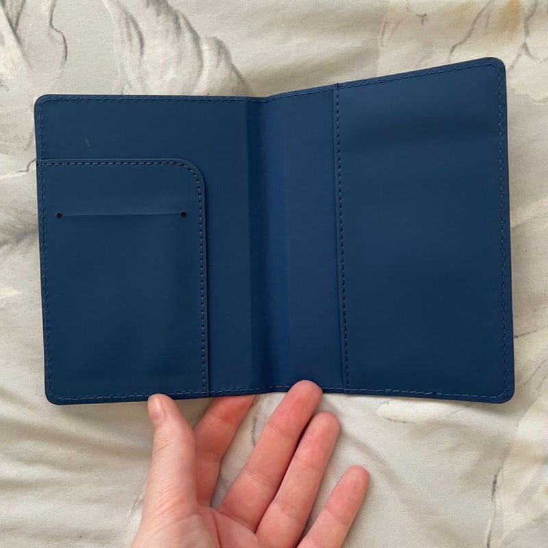 Illumicrate Passport Holder 