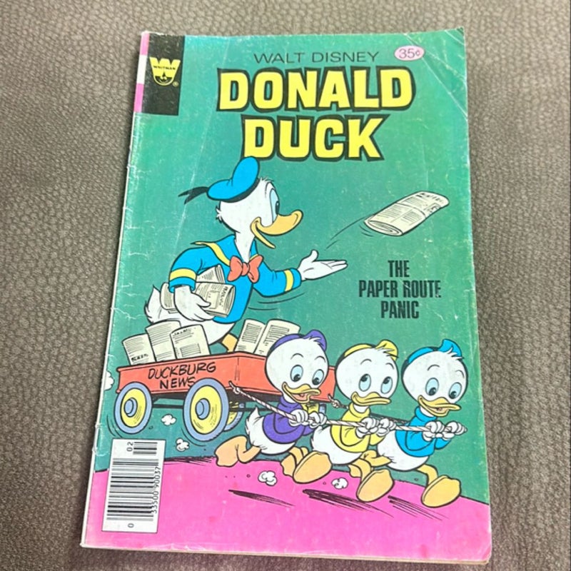 Disney Donald Duck #204 The Paper Route Panic - Books | Color: Green