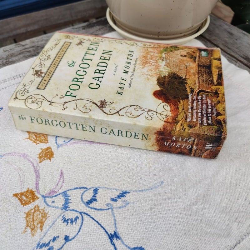 The Forgotten Garden