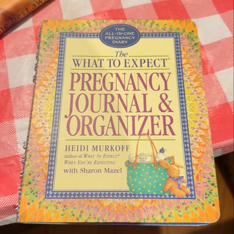 The What to Expect Pregnancy Journal and Organizer