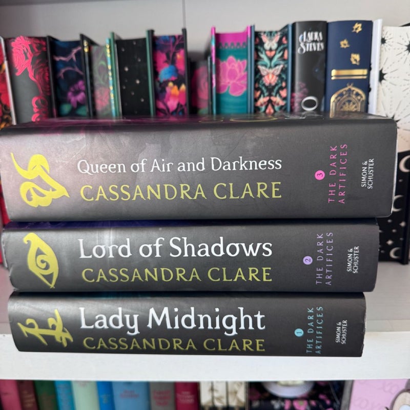 Fairyloot The Dark Artifices trilogy, 
