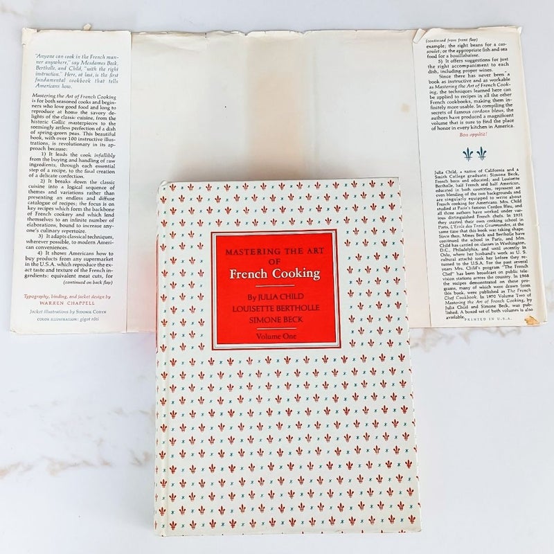 Mastering the Art of French Cooking Volume 1 ©1973