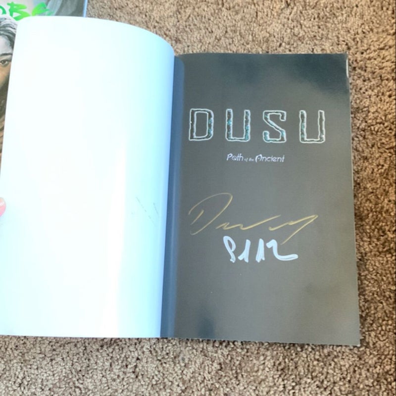Signed Dusu: Path of the Ancient