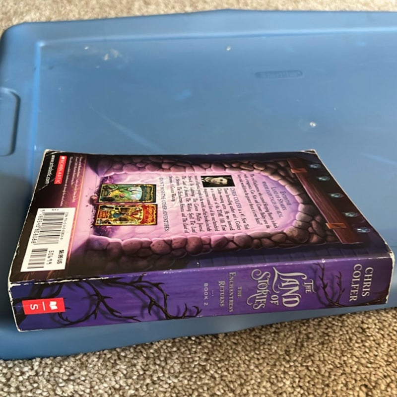 The Land of Stories: the Enchantress Returns