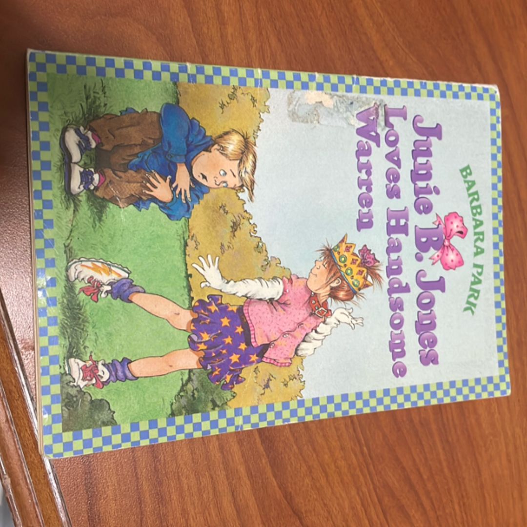 Junie B. Jones Loves Handsome Warren