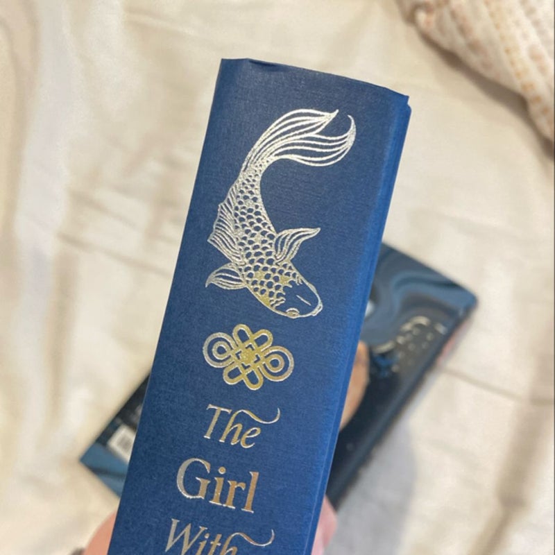 The Girl With No Reflection Fairyloot Edition