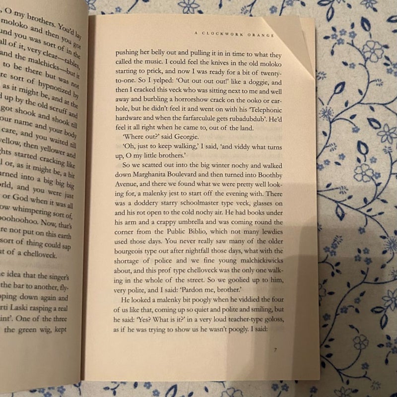 A Clockwork Orange Paperback Book - Anthony Burgess