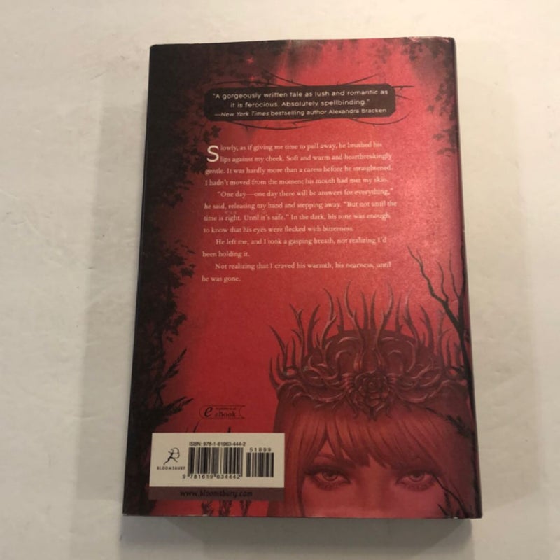 A Court of Thorns and Roses