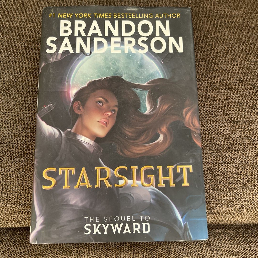 Starsight by Brandon Sanderson (Book 2 of Skyward series) Very